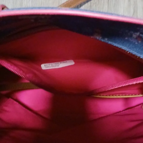 Disney Minnie Donney And Bourke - Picture 13 of 16